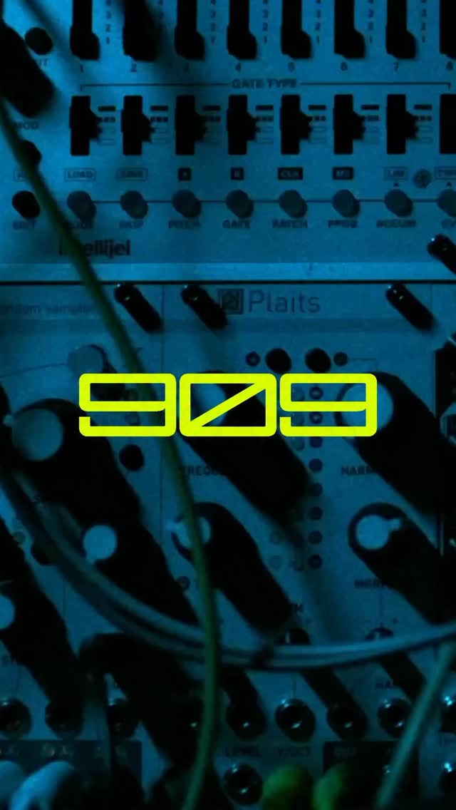 909 ADE × Loveland flyer